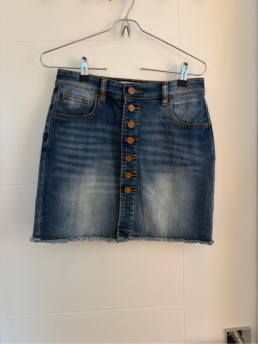 BNDI Button-Front Faded Denim Mini Skirt - Blue